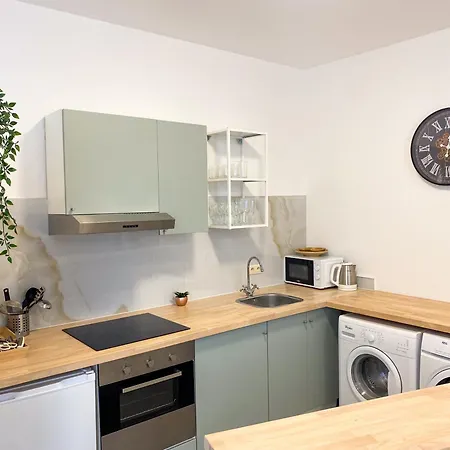 Apartment New Cozy In Porte De Hal