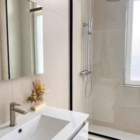 New Cozy In Porte De Hal Apartment