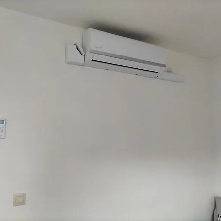 New Cozy In Porte De Hal Apartment