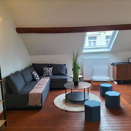 New Cozy In Porte De Hal * Brussels