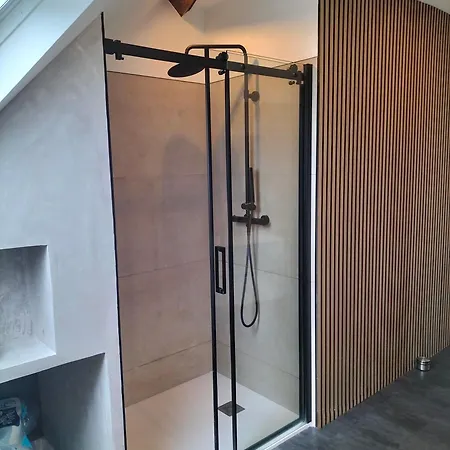 Apartment New Cozy In Porte De Hal Brussels
